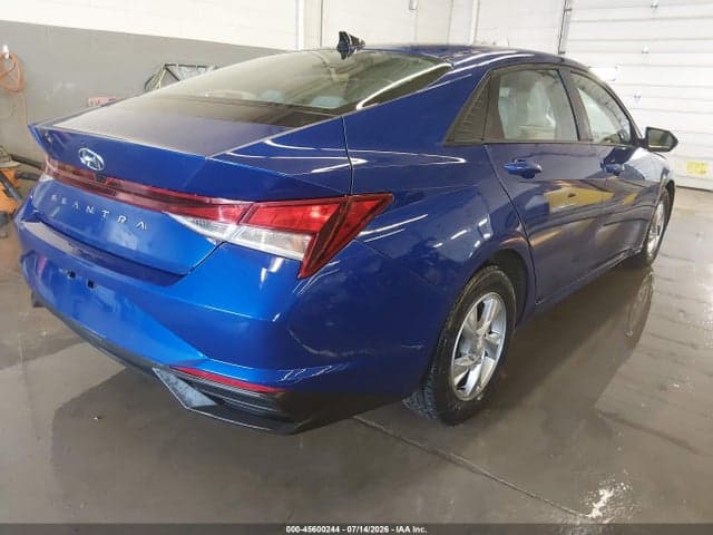 2021 HYUNDAI ELANTRA SE 4
