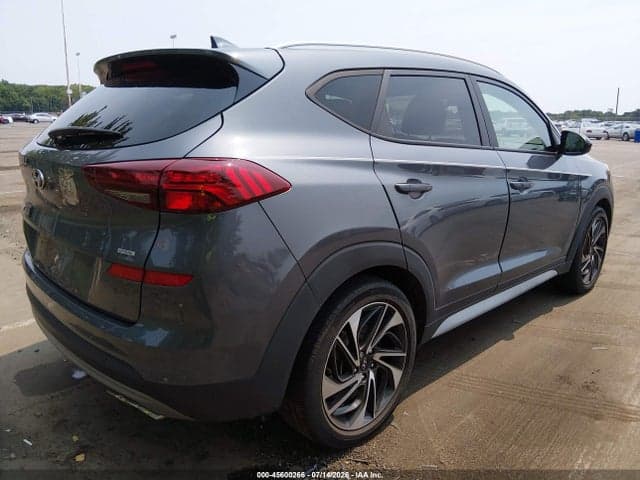 2021 HYUNDAI TUCSON SPORT 4