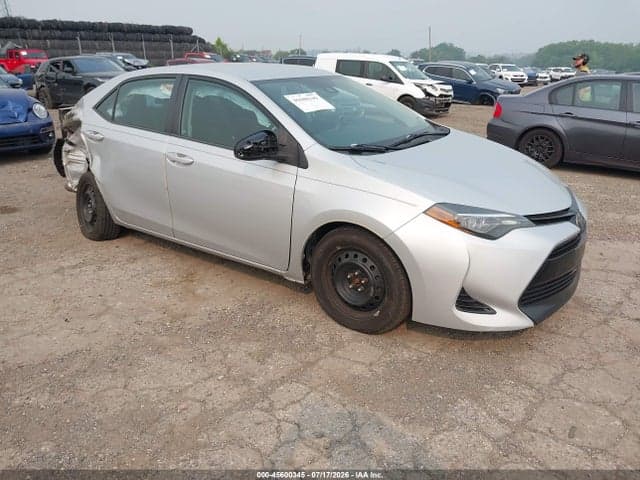 2017 TOYOTA COROLLA LE 1