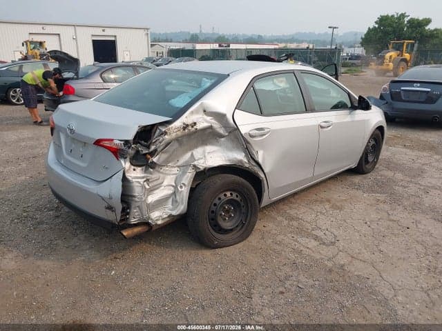 2017 TOYOTA COROLLA LE 4