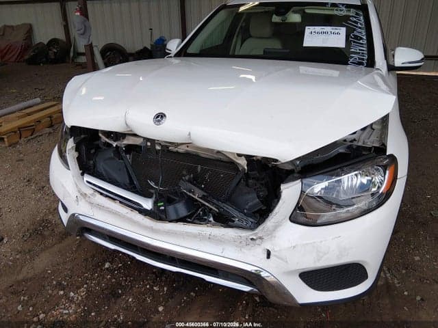 2019 MERCEDES-BENZ GLC 300 6