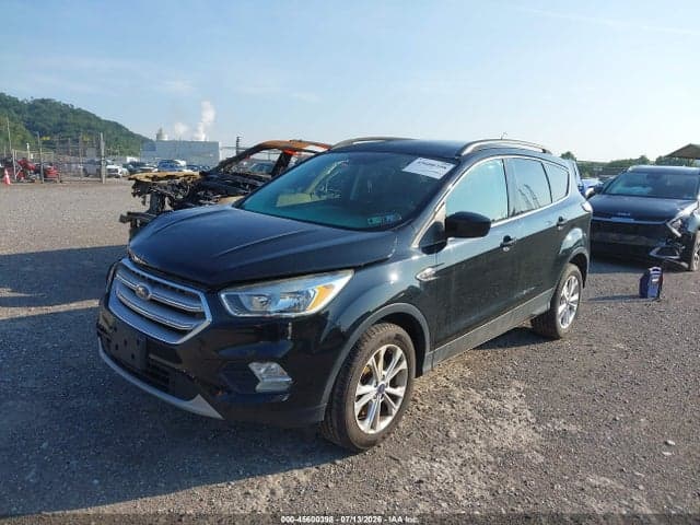 2018 FORD ESCAPE SE 2