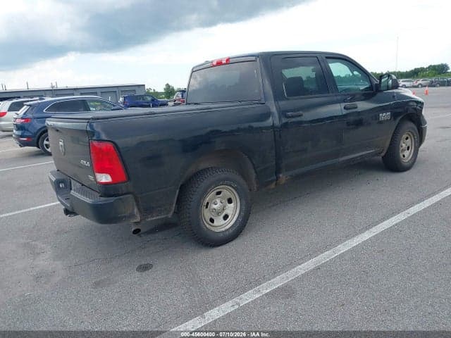 2017 RAM 1500 TRADESMAN 4X4 5'7 BOX 4