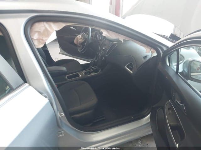 2018 CHEVROLET CRUZE LT AUTO 5