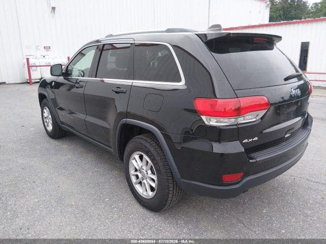 2019 JEEP GRAND CHEROKEE LAREDO E 4X4 3