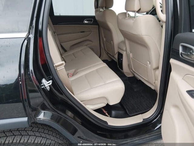 2019 JEEP GRAND CHEROKEE LAREDO E 4X4 8