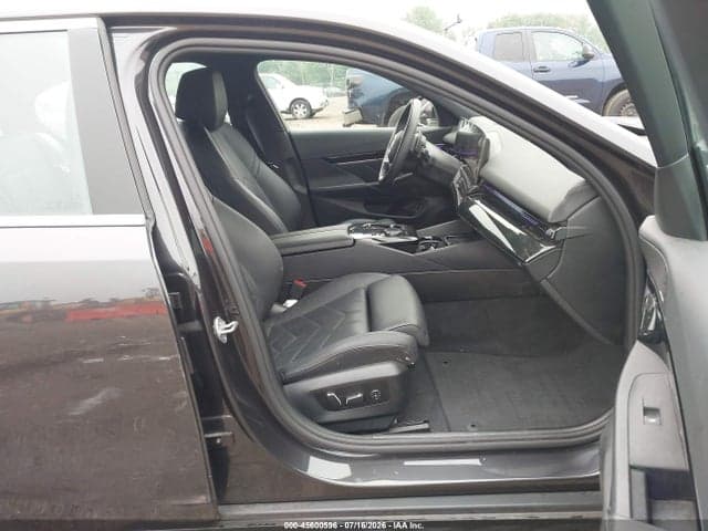 2024 BMW 530I XDRIVE 5