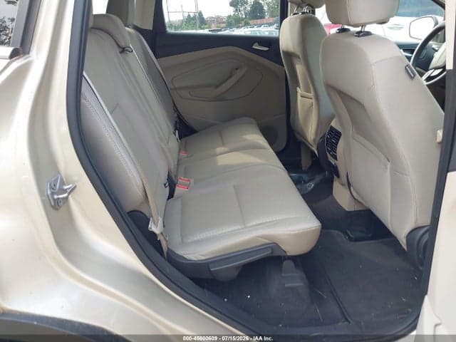 2017 FORD ESCAPE SE 8