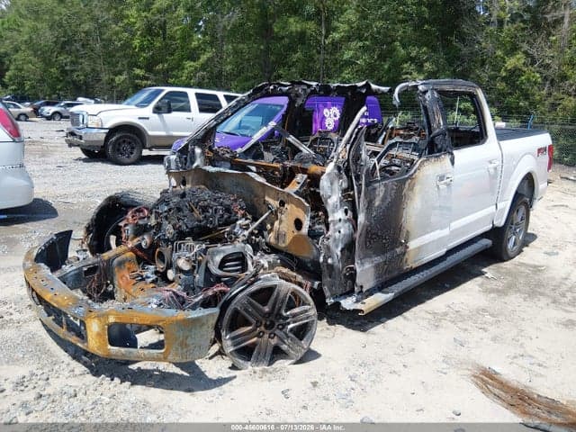 2019 FORD F-150 LARIAT 2