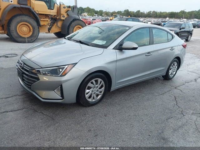 2020 HYUNDAI ELANTRA SE 2