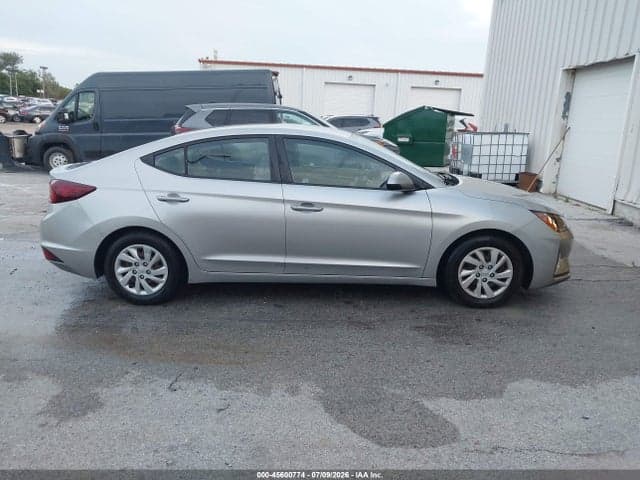 2020 HYUNDAI ELANTRA SE 14