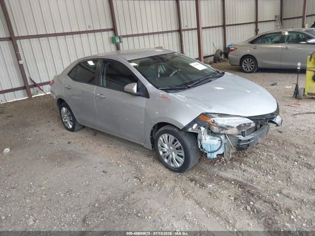 2017 TOYOTA COROLLA LE 1