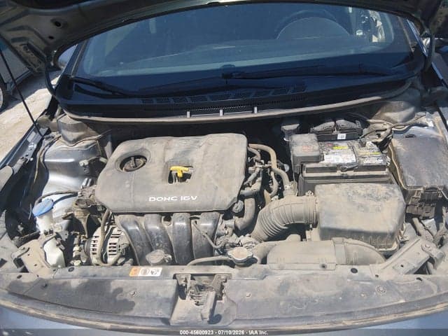 2017 KIA FORTE S 10