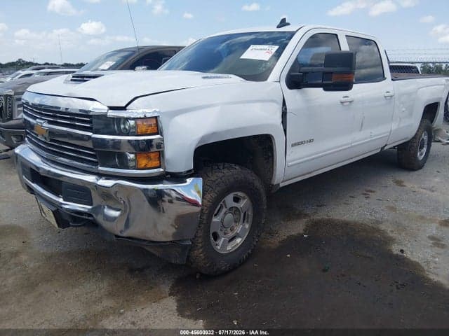 2017 CHEVROLET SILVERADO 2500HD LT 2
