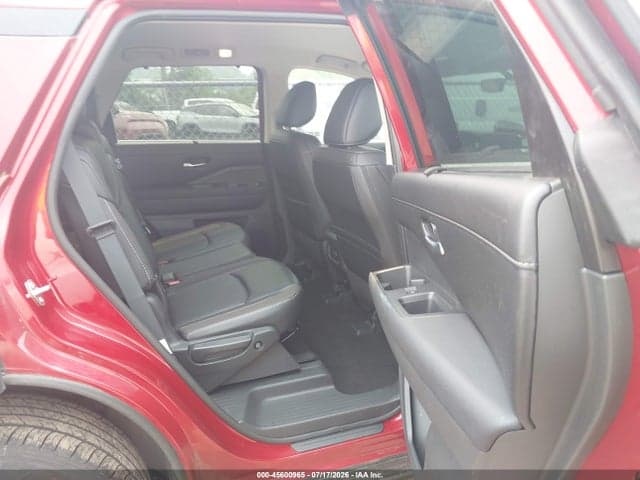 2024 NISSAN PATHFINDER SL 4WD 7