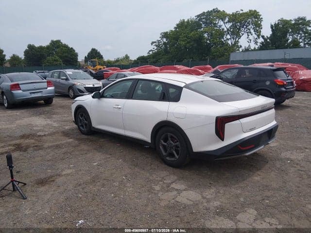 2025 KIA K4 LXS 3