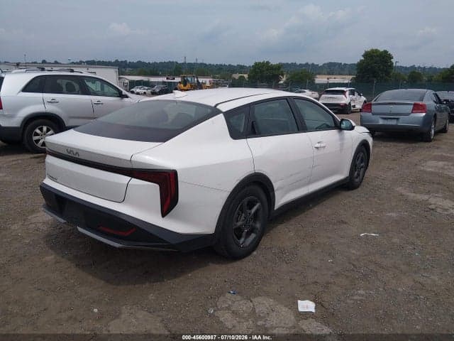 2025 KIA K4 LXS 4
