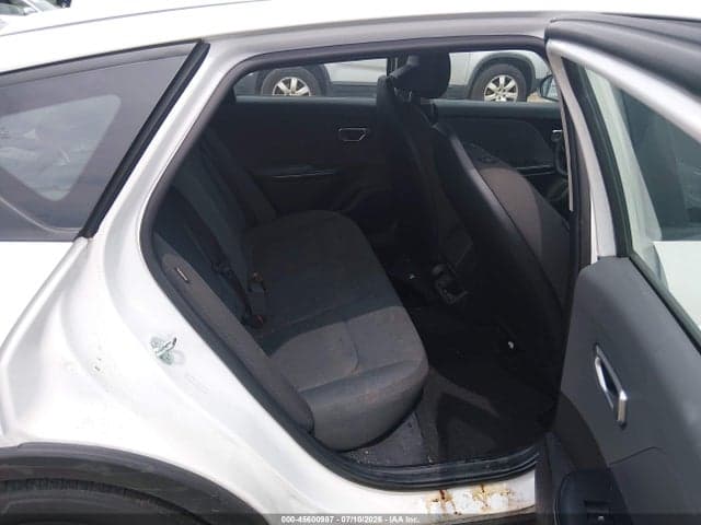 2025 KIA K4 LXS 8