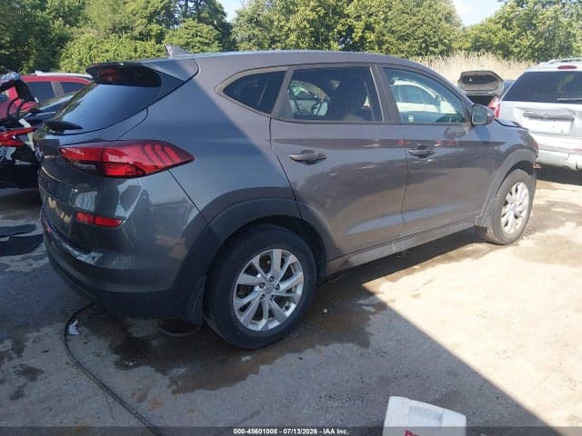 2020 HYUNDAI TUCSON SE 4