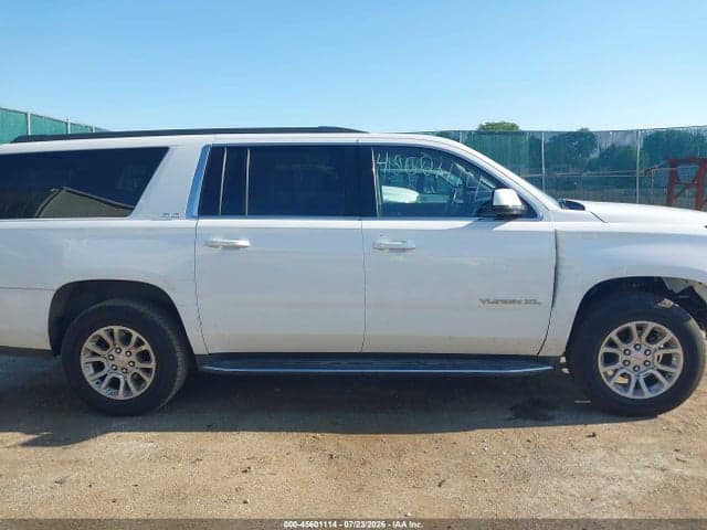 2020 GMC YUKON XL 4WD SLE 13