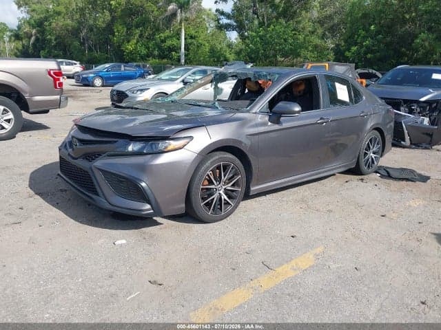 2023 TOYOTA CAMRY SE 2