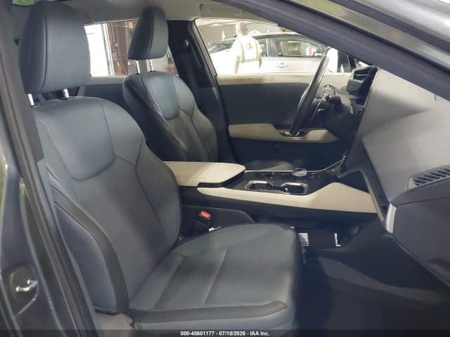 2023 LEXUS RZ 450E PREMIUM 8