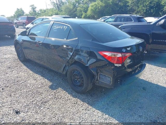 2019 TOYOTA COROLLA LE 3