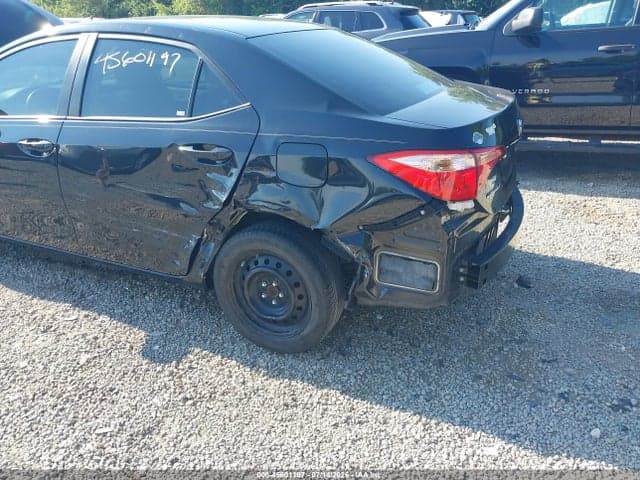2019 TOYOTA COROLLA LE 6