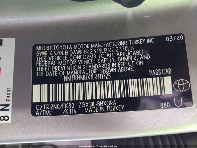 2020 TOYOTA C-HR XLE 9