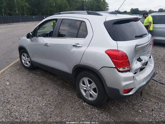 2020 CHEVROLET TRAX FWD LT 3
