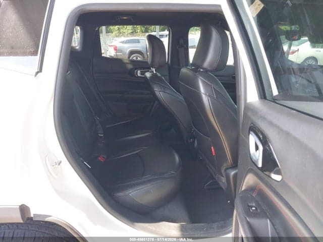 2023 JEEP COMPASS TRAILHAWK 4X4 8