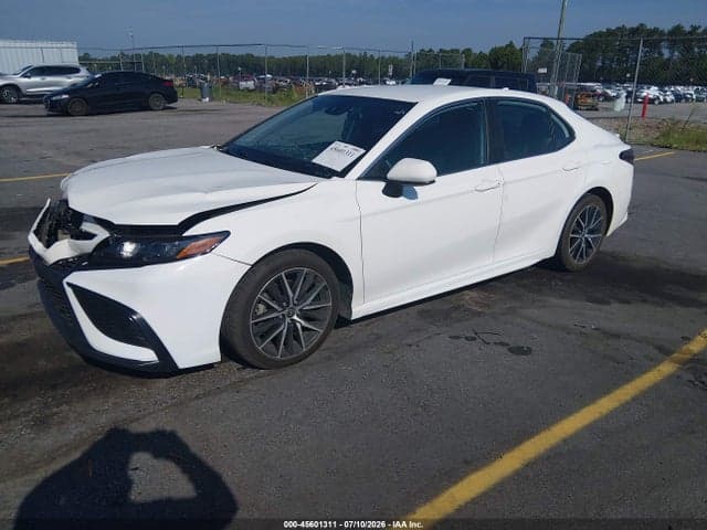 2021 TOYOTA CAMRY SE 2