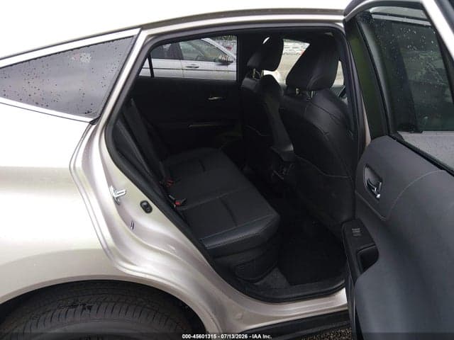 2021 TOYOTA VENZA XLE 8