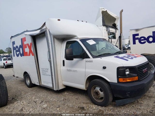 2017 GMC SAVANA CUTAWAY WORK VAN 13