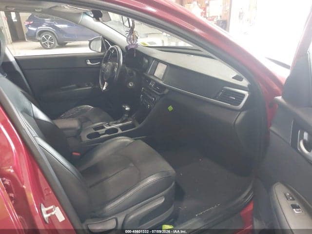 2018 KIA OPTIMA S 5