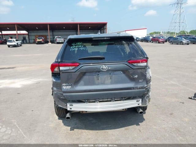 2023 TOYOTA RAV4 LE 17