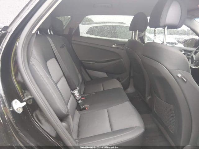 2017 HYUNDAI TUCSON SPORT 8