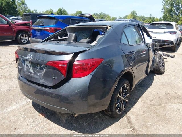 2018 TOYOTA COROLLA SE 4
