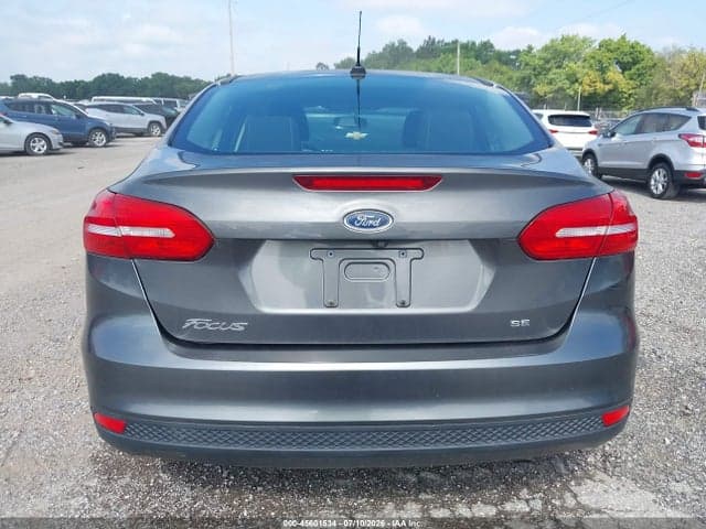 2018 FORD FOCUS SE 16