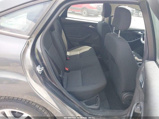 2018 FORD FOCUS SE 8