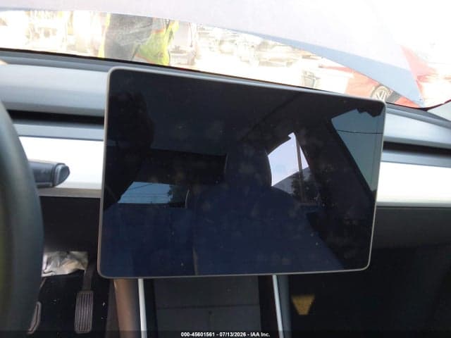 2020 TESLA MODEL Y LONG RANGE DUAL MOTOR ALL-WHEEL DRIVE 7