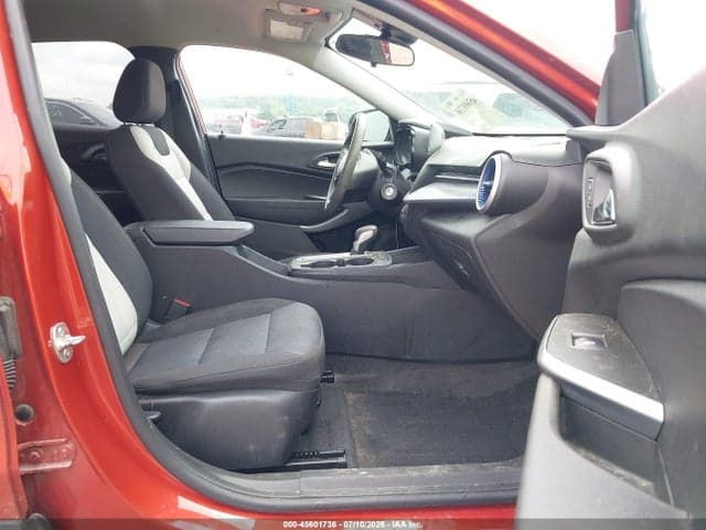 2024 CHEVROLET TRAX FWD SP 5