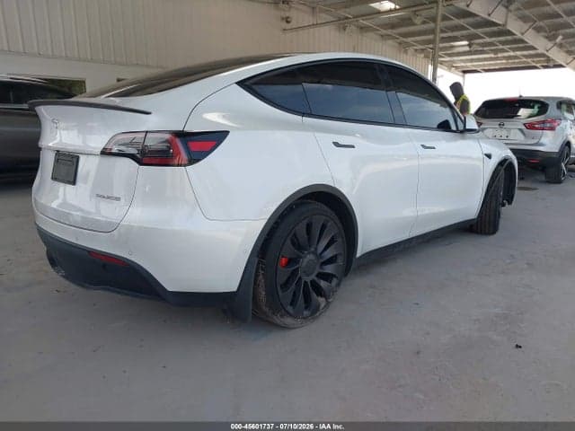 2022 TESLA MODEL Y PERFORMANCE DUAL MOTOR ALL-WHEEL DRIVE 4