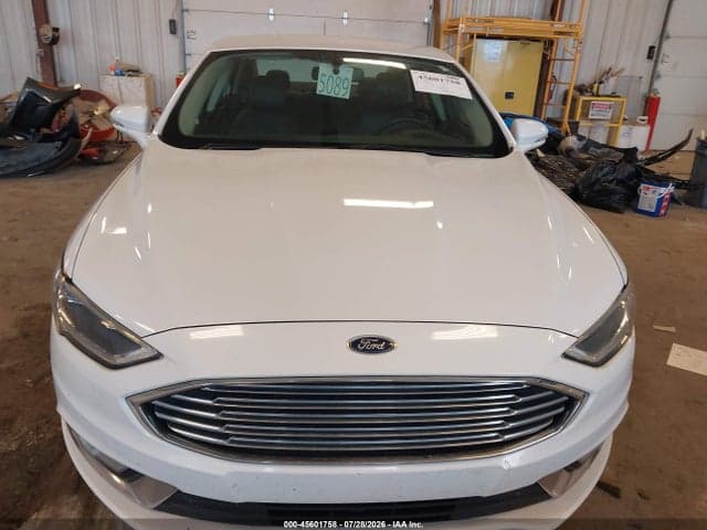 2017 FORD FUSION SE 12