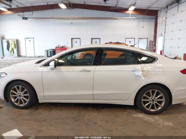 2017 FORD FUSION SE 14