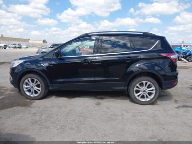 2017 FORD ESCAPE SE 14