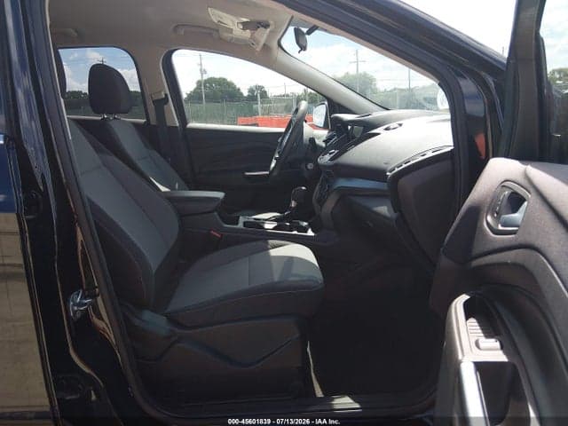 2017 FORD ESCAPE SE 5