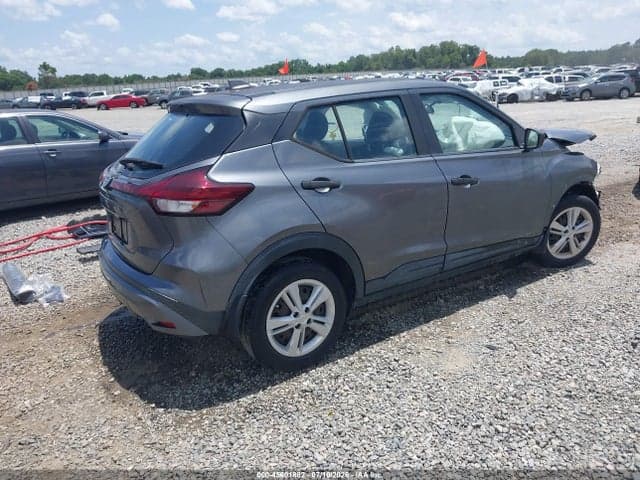 2021 NISSAN KICKS S XTRONIC CVT 4
