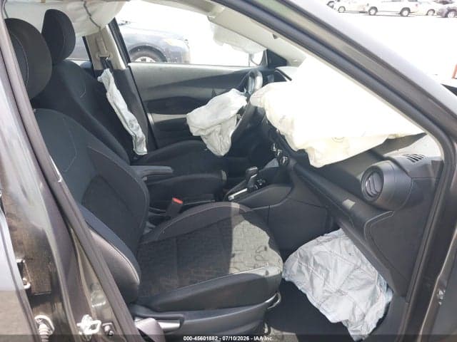2021 NISSAN KICKS S XTRONIC CVT 5