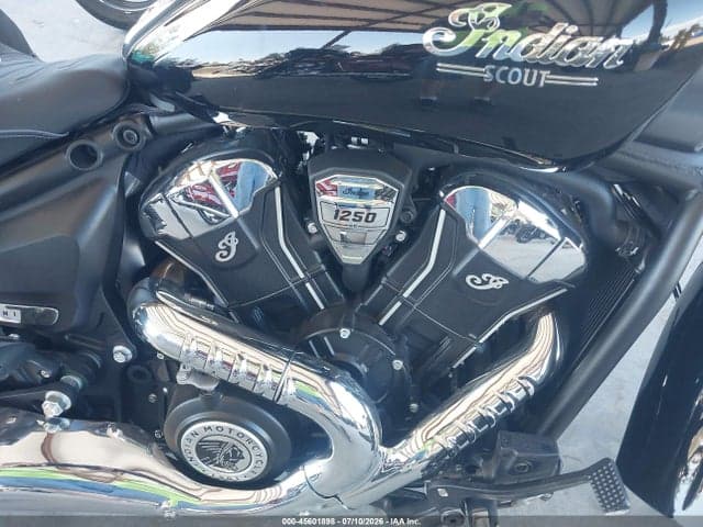 2025 INDIAN MOTORCYCLE CO. SCOUT CLASSIC LIMITED +TECH 8